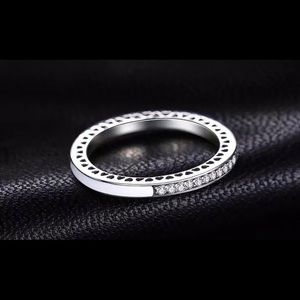 AG Sterling Crystal Ring